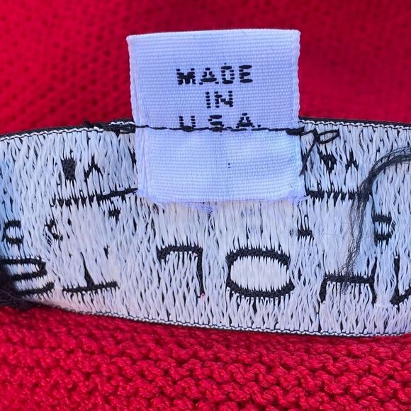 St. John Collection by Maria Gray Red Knit Sweater w/Black Beading. Small. EUC! - Picture 5 of 5